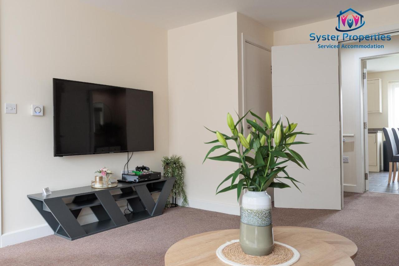 Syster Properties Serviced Accommodation Leicester 5 Bedroom House Glen View מראה חיצוני תמונה