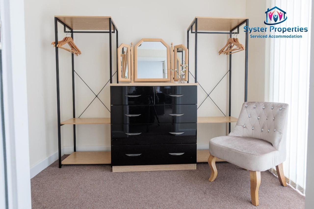 Syster Properties Serviced Accommodation Leicester 5 Bedroom House Glen View מראה חיצוני תמונה