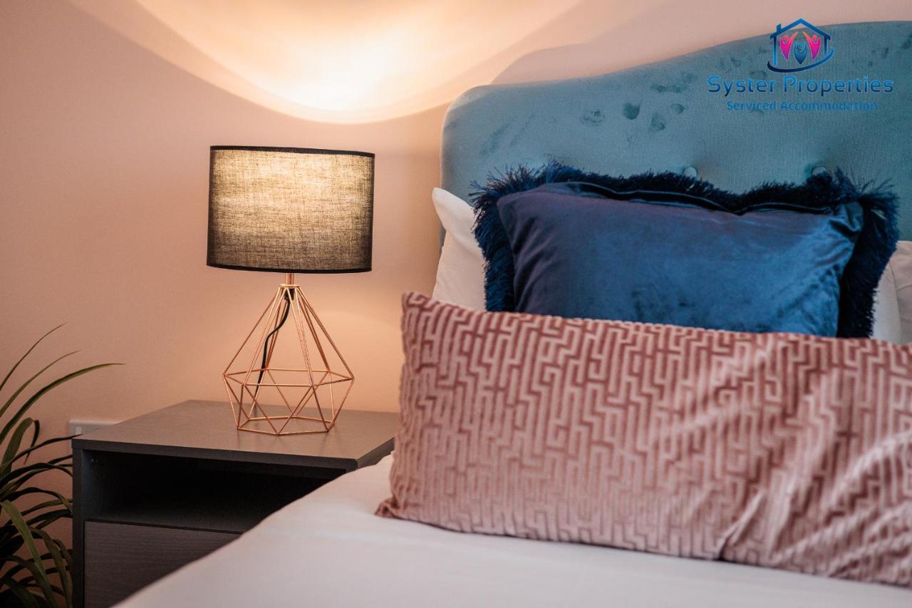 Syster Properties Serviced Accommodation Leicester 5 Bedroom House Glen View מראה חיצוני תמונה